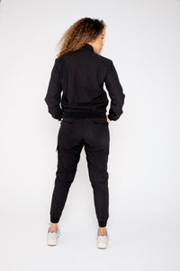 FORMATION: JOGGER TOP