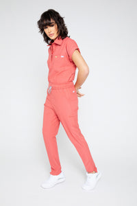 IRREPLACEABLE: POLO TOP